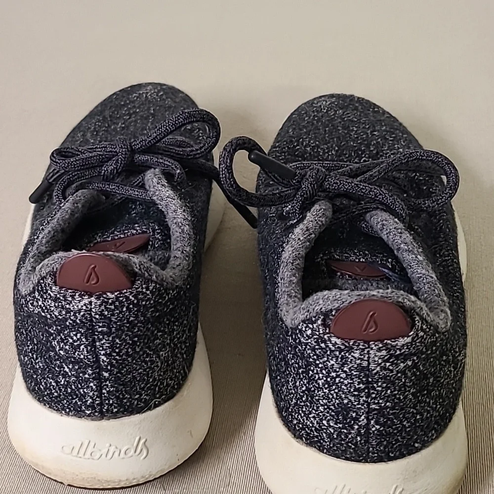 All Birds  Merino Wool Shoes Size 7M